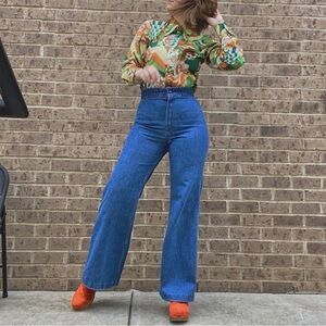Vintage 70s Wrangler Pintuck Bell Bottom Denim Jeans